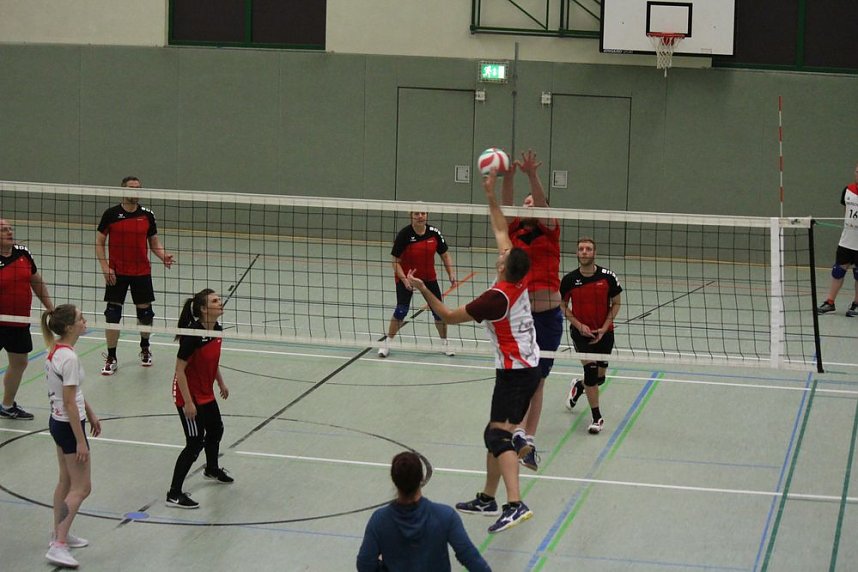 Neujahrsturnier geht in die 10. Runde