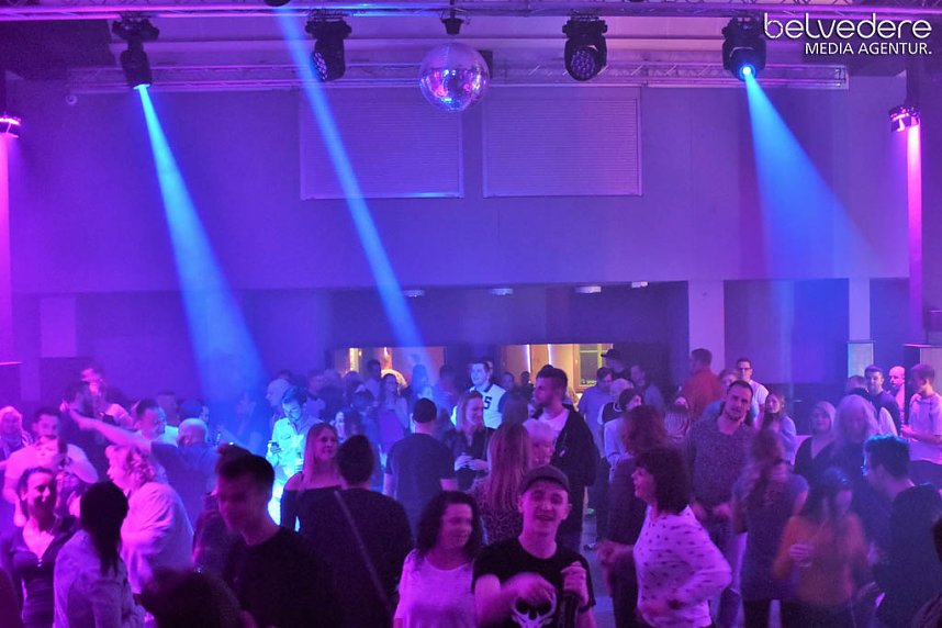 Party im Jugendclubhaus in Nordhausen - der Samstag