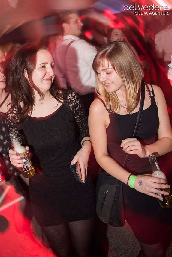 Party im Jugendclubhaus in Nordhausen - der Samstag