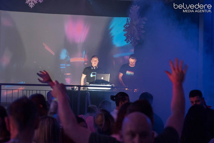 Party im Jugendclubhaus in Nordhausen - der Samstag