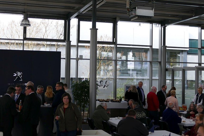 Autohaus Er&ouml;ffnung