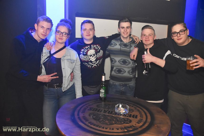 90er und 2000er Party