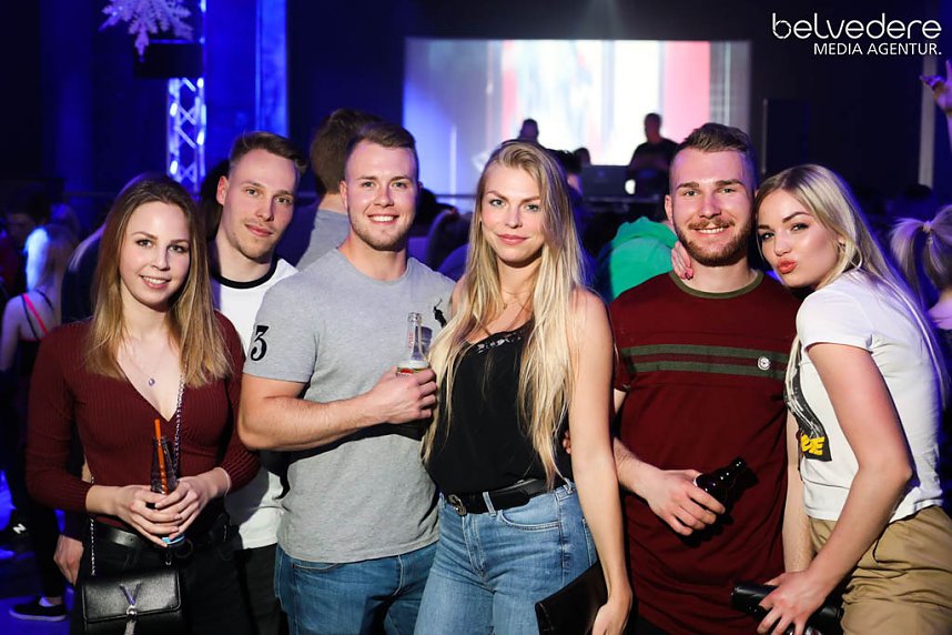 Party im Jugendclubhaus in Nordhausen - der Samstag