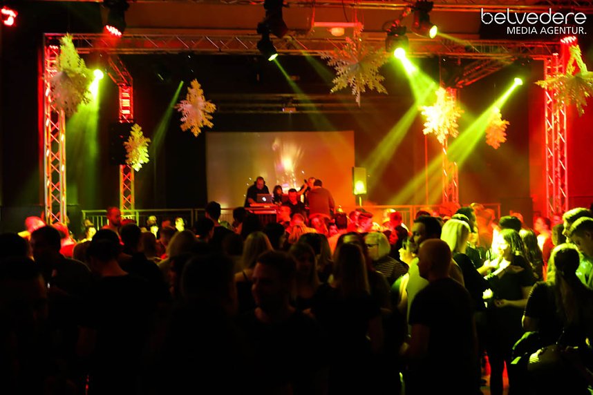 Party im Jugendclubhaus in Nordhausen - der Samstag
