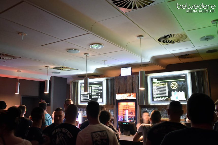 Party im Jugendclubhaus in Nordhausen - der Samstag