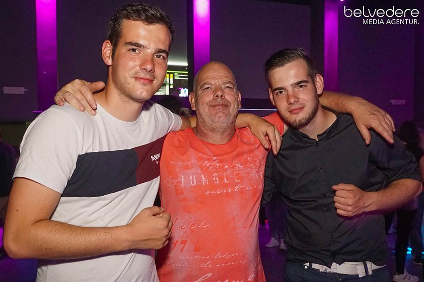 Party im Jugendclubhaus in Nordhausen - der Samstag