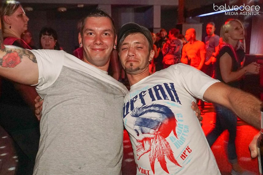 Party im Jugendclubhaus in Nordhausen - der Samstag