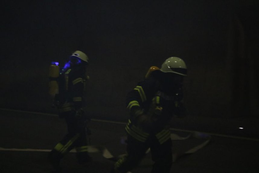 Gro&szlig;&uuml;bung im H&ouml;llbergtunnel
