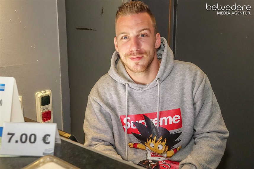 Party im Jugendclubhaus in Nordhausen - der Samstag