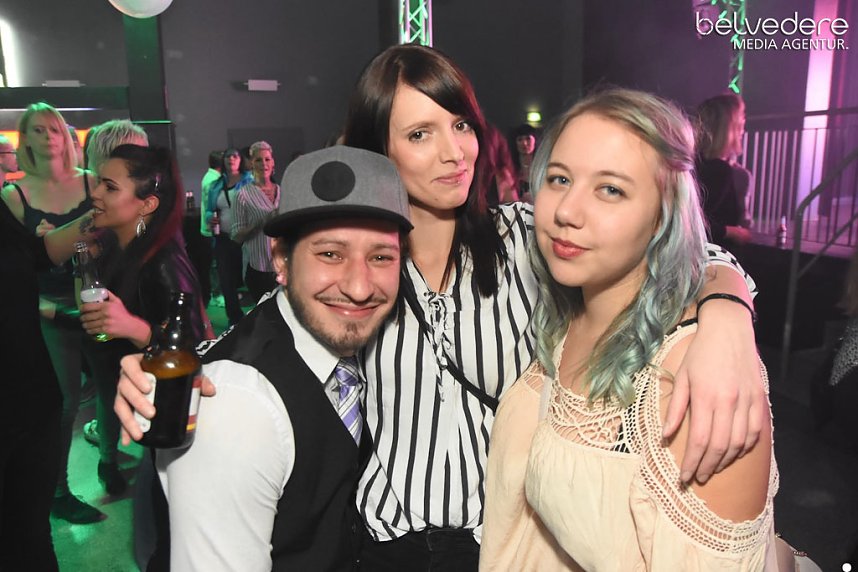 Party im Jugendclubhaus in Nordhausen - der Samstag