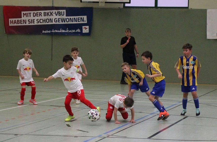 Fu&szlig;ballturnier fortgesetzt