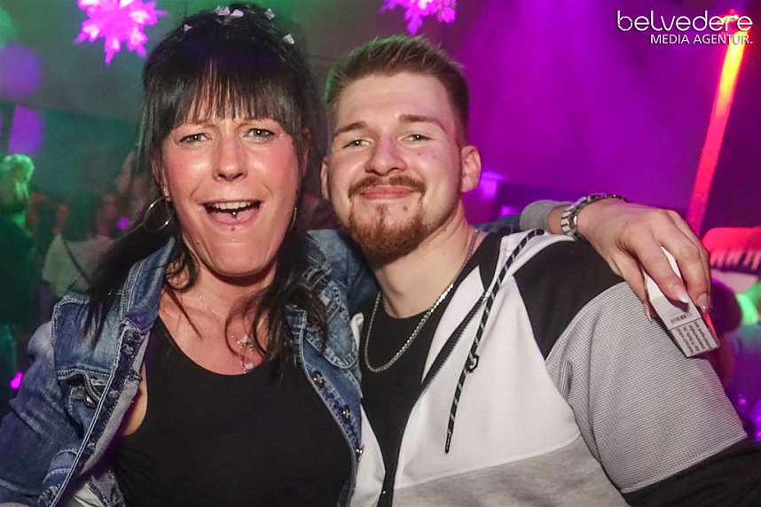 Party im Jugendclubhaus in Nordhausen - der Samstag