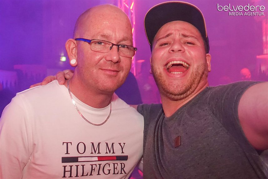 Party im Jugendclubhaus in Nordhausen - der Samstag