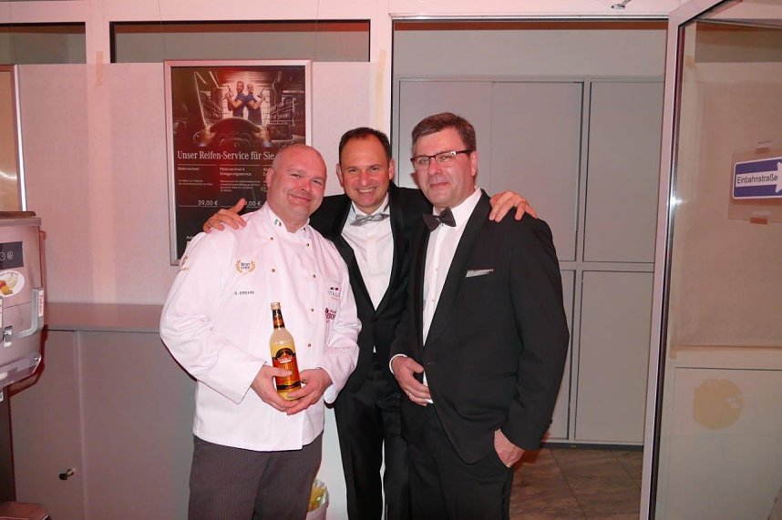 24. &Auml;rzte- Apothekerball