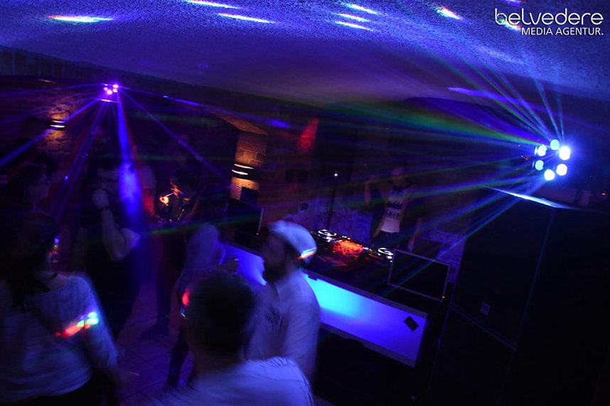 Party im Jugendclubhaus in Nordhausen - der Samstag