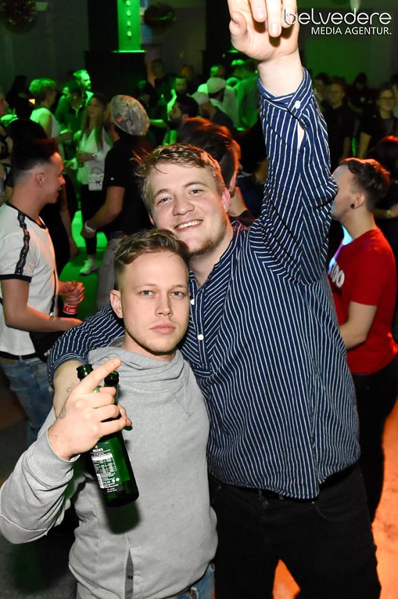 Party im Jugendclubhaus in Nordhausen - der Samstag