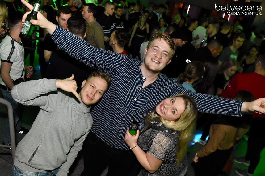 Party im Jugendclubhaus in Nordhausen - der Samstag