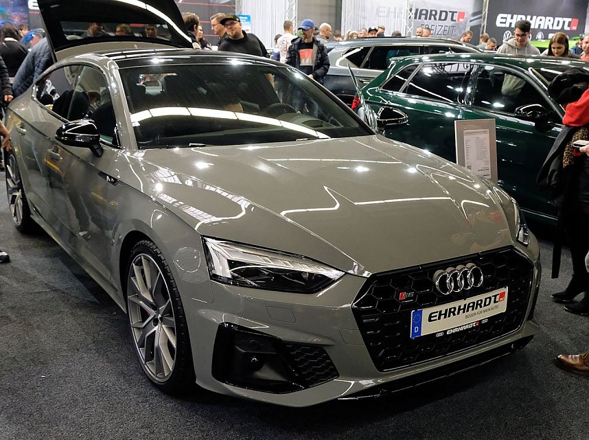 13. Automobilmesse in Erfurt