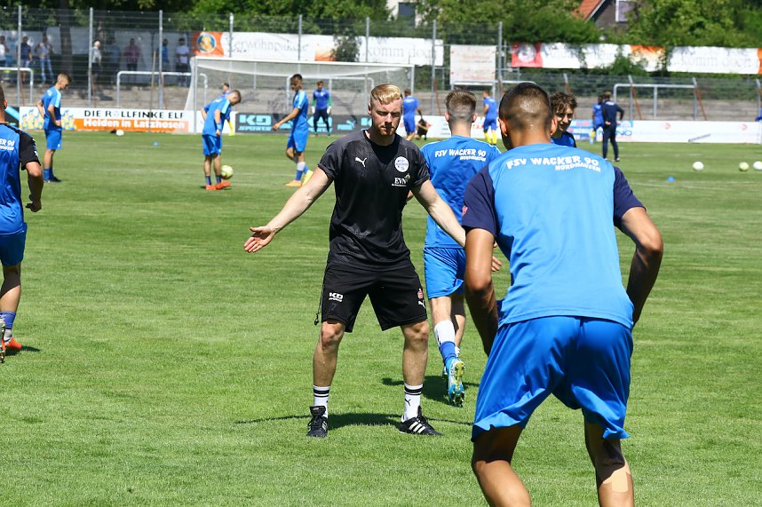 Wacker - Jena im Th&uuml;ringenpokal