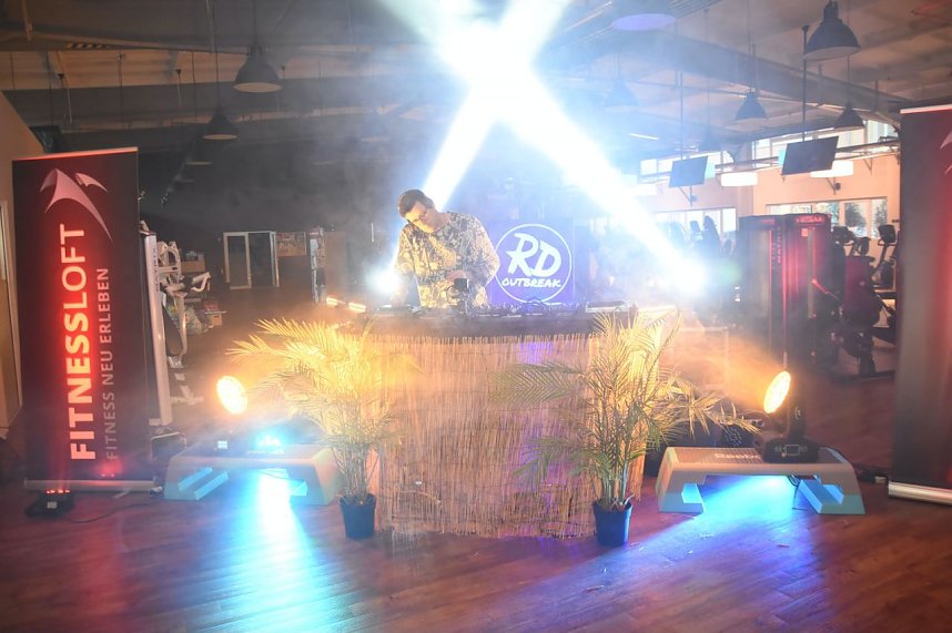 Livemusik aus dem Fitnessloft
