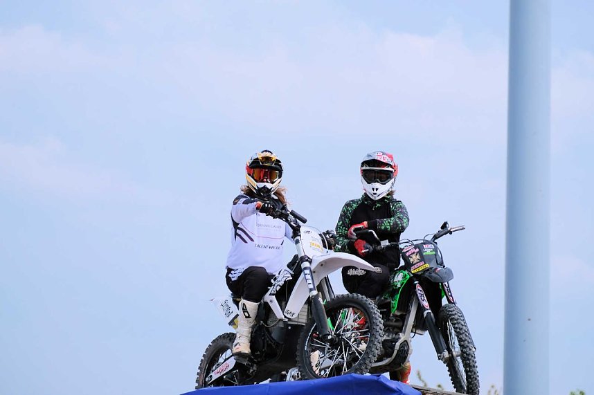 Peter Blei unterwegs auf der Erfurter Automobilmesse