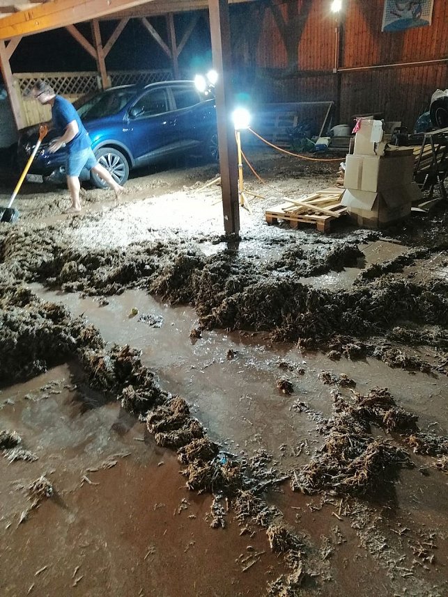 Feuerwehr im Einsatz nach Starkregen bei Breitenworbis