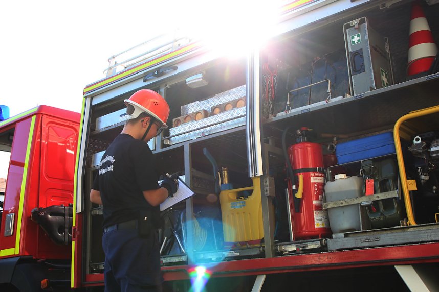 &Uuml;bungs-Einsatz f&uuml;r die Jugendfeuerwehr