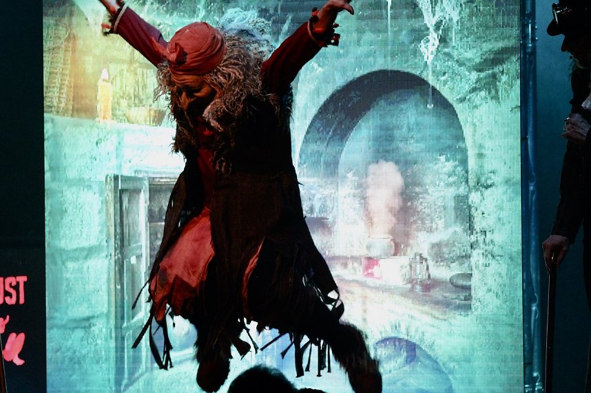 Rockthater "Faust n Roll" nach Goethe im Stocksen in Sondershausen