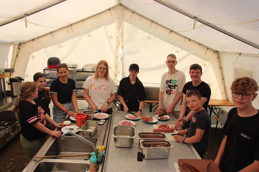 Zeltlager der Heiligenst&auml;dter Feuerwehr