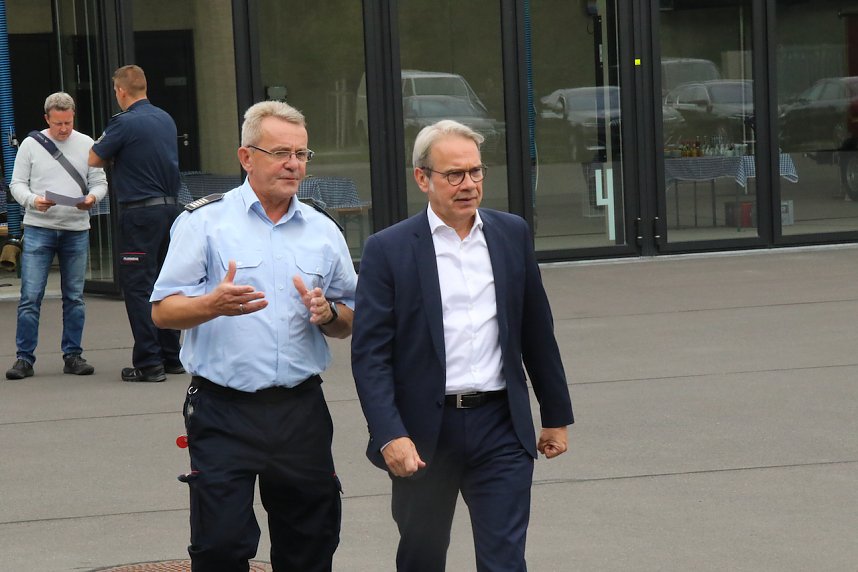 Th&uuml;ringens Innenminister Georg Maier stellte die Feuerwehrstatistik f&uuml;r das Jahr 2022 in der neuen Feuerwache in Nordhausen vor