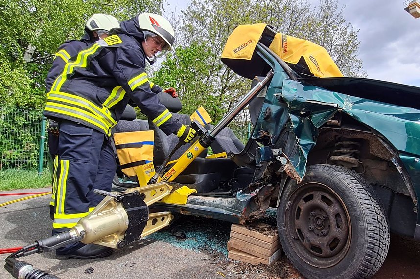 Grundausbildung bei der Heiligenst&auml;dter Feuerwehr