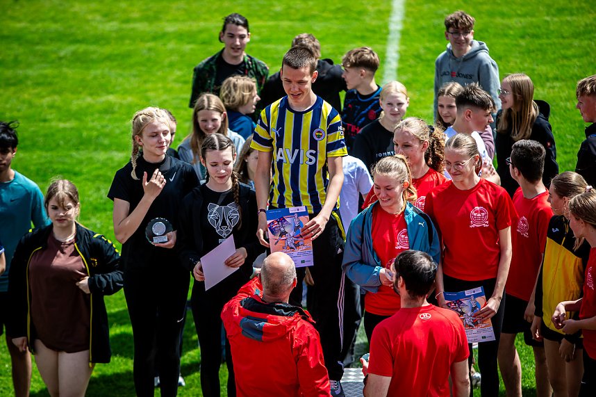 Schulamtsfinale in der Leichtathletik begeisterte