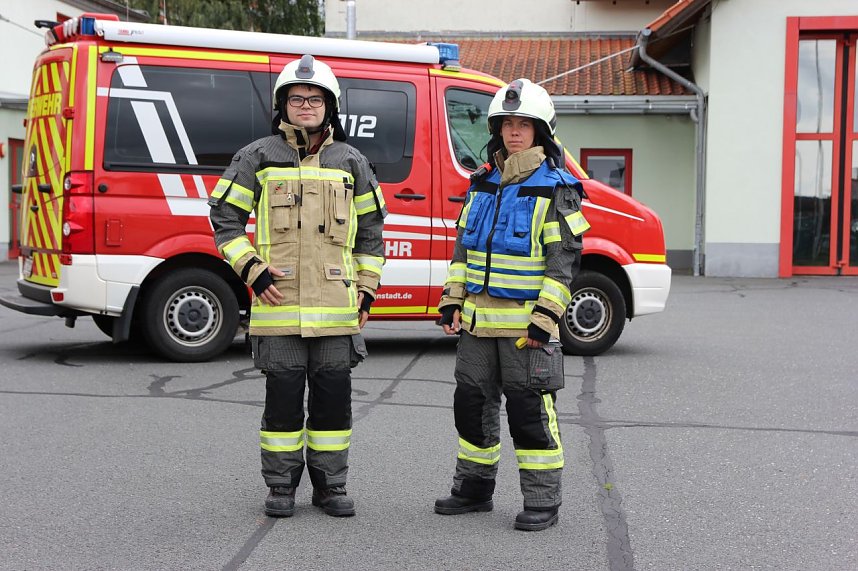 Neue Bekleidung der Feuerwehrleute