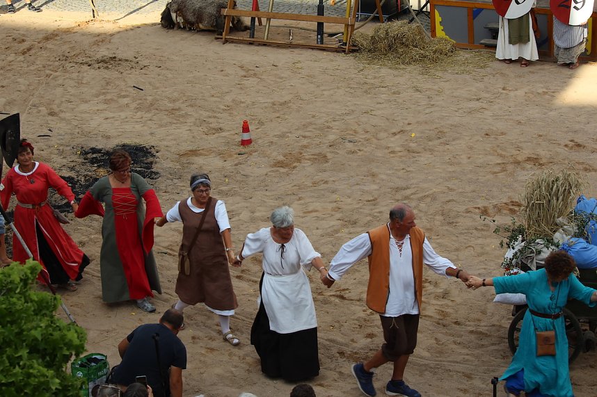 Zwei Tage lang feierten die Langensalzaer mit ihren G&auml;sten aus nah und fern ihr 30. Mittelalterstadtfest