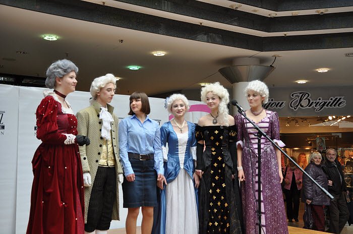 Theater in der Galerie