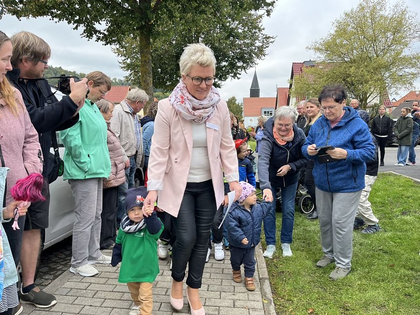 Neuer&ouml;ffnung des Kallmer&ouml;der Kindergartens