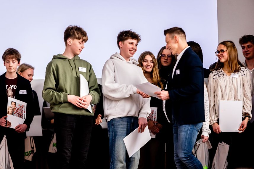 Jugend forscht im Audimax der Hochschule Nordhausen. 