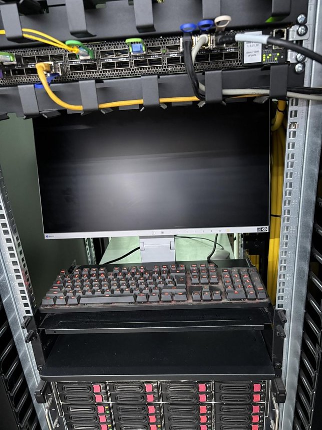 Demonstration der hersteller&uuml;bergreifenden Quantenschl&uuml;ssel-Verteilung (QKD) f&uuml;r kritische Infrastrukturen im Gesundheitskiosk Sundhausen