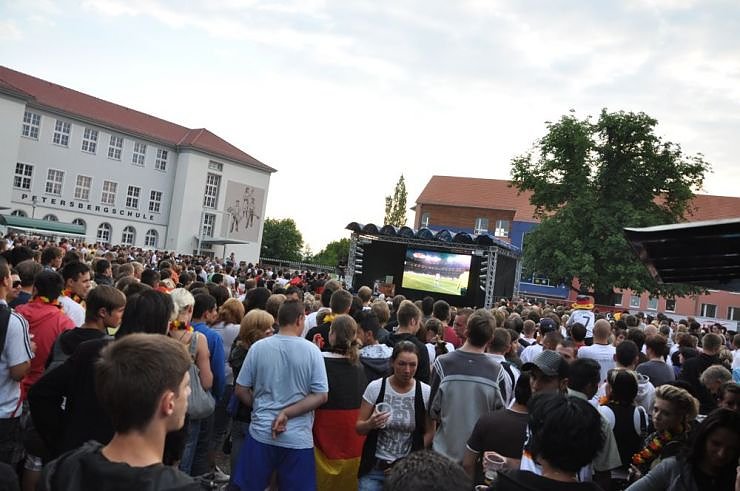 Public Viewing auf den Petersberg