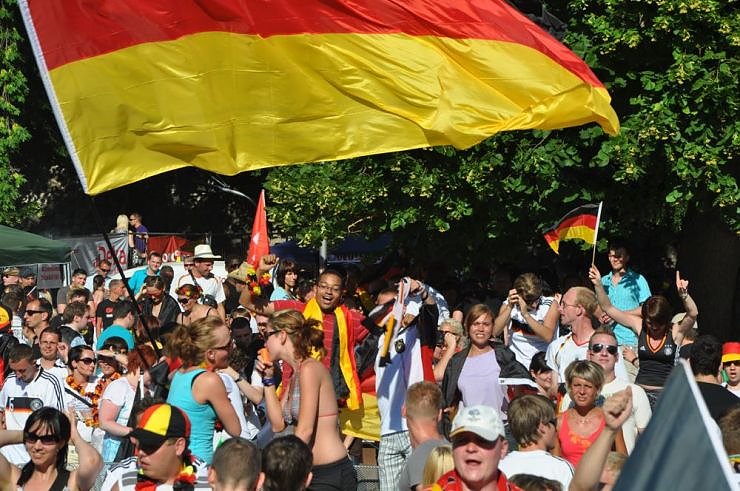 Public Viewing auf den Petersberg