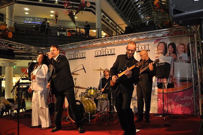 Geburtstagsfeier in der Galerie