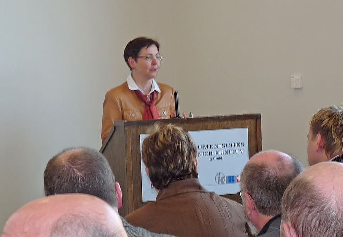 Bald erste Patienten